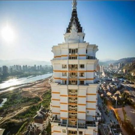 Fenglingxuan Cloud Hotel Jinghong Exterior photo